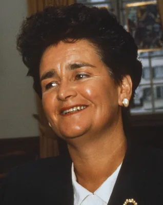 RICHARDSON, Ruth